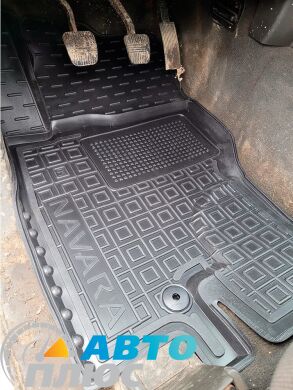 Водительский коврик в салон Nissan Navara King Cab 2005- (AVTO-Gumm)