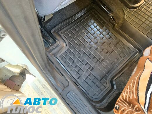 Автомобильные коврики в салон Fiat Linea 2007- (Avto-Gumm)