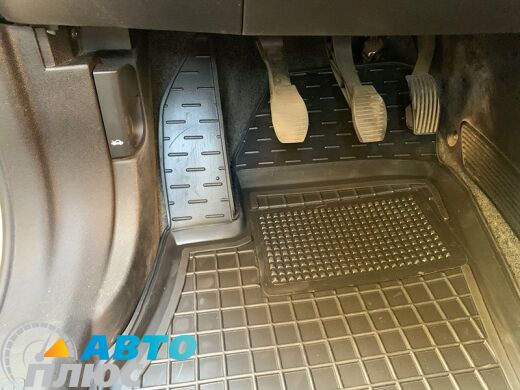 Автомобильные коврики в салон Fiat Linea 2007- (Avto-Gumm)