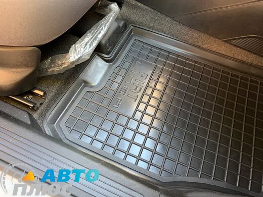 Автомобильные коврики в салон Fiat Linea 2007- (Avto-Gumm)