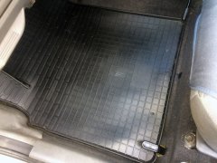 Передние резиновые коврики Nissan Almera Classic 00-/06- (Stingray)