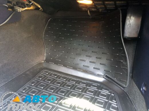 Автомобильные коврики в салон Audi A4 (B5) 1994-2000 (Avto-Gumm)