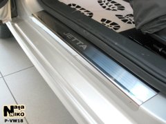 Накладки на пороги Volkswagen Jetta 2011- (Premium)