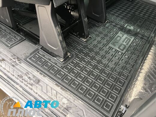 Автомобільні килимки в салон Ford Custom 2012- 2-й ряд (Avto-Gumm)