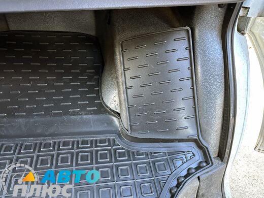 Автомобильные коврики в салон Mercedes Vito (W638) 1996- (AVTO-Gumm)