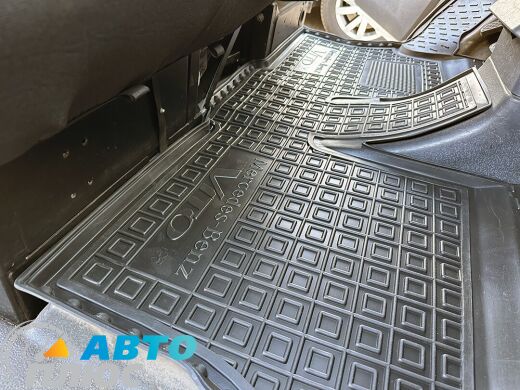 Автомобильные коврики в салон Mercedes Vito (W638) 1996- (AVTO-Gumm)