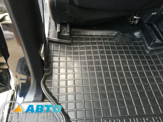 Автомобільні килимки в салон Mitsubishi Pajero Wagon 3/4 99-/07- (Avto-Gumm)