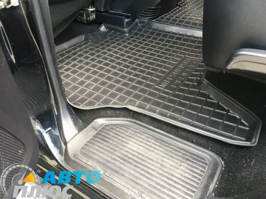 Автомобільні килимки в салон Mitsubishi Pajero Wagon 3/4 99-/07- (Avto-Gumm)