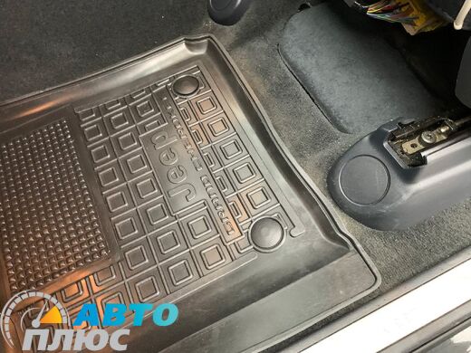 Автомобильные коврики в салон Jeep Grand Cherokee (WK2) 2010- (Avto-Gumm)