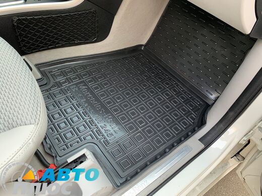 Передние коврики в автомобиль Mercedes B (W245) 2005-2011 (Avto-Gumm)