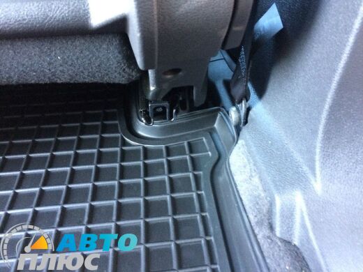 Автомобильные коврики в салон Ford Connect 2013- (коротка база) (Avto-Gumm)