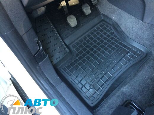 Автомобильные коврики в салон Ford Connect 2013- (коротка база) (Avto-Gumm)