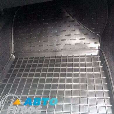 Автомобильные коврики в салон Renault Logan 2013- (Avto-Gumm)