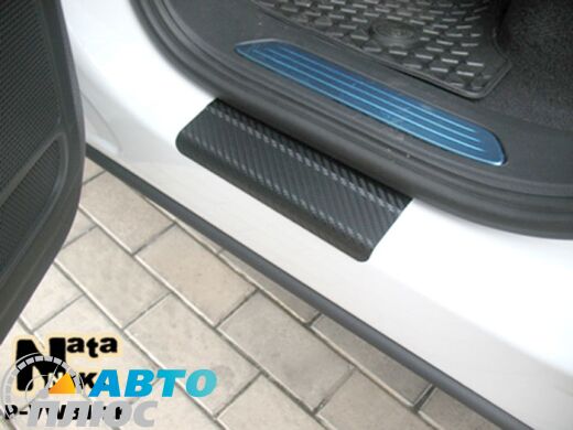 Накладки на пороги Volkswagen Touareg 2010- (Premium)