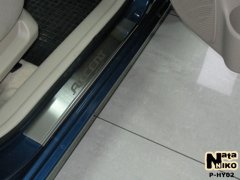 Накладки на пороги Hyundai Accent 2006-2010 (Premium)