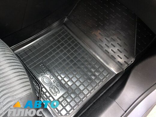 Автомобильные коврики в салон Peugeot 308 2014- Universal (Avto-Gumm)