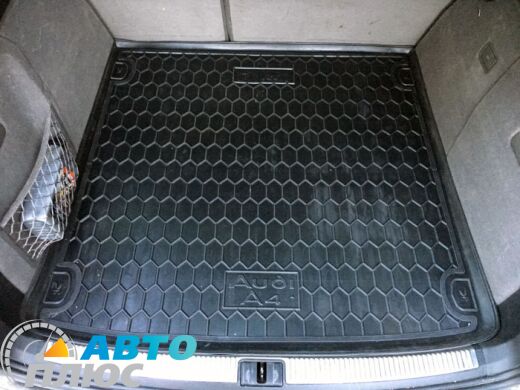 Автомобильный коврик в багажник Audi A4 (B6/B7) 2001- Universal (Avto-Gumm)