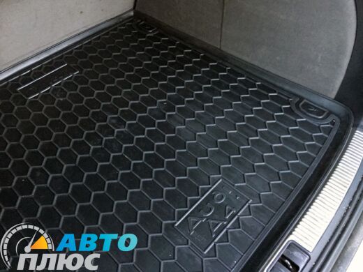 Автомобильный коврик в багажник Audi A4 (B6/B7) 2001- Universal (Avto-Gumm)