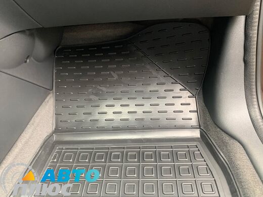 Автомобильные коврики в салон Peugeot 3008 2010-2016 (Avto-Gumm)