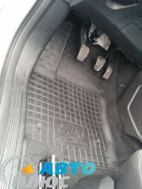 Автомобільні килимки в салон Ford B-Max 2013- (Avto-Gumm)