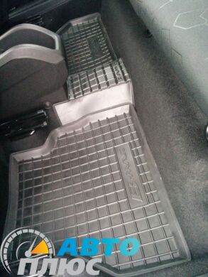 Автомобільні килимки в салон Ford B-Max 2013- (Avto-Gumm)