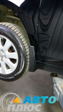 Комплект брызговиков Toyota Camry 40 2006- (AVTM)