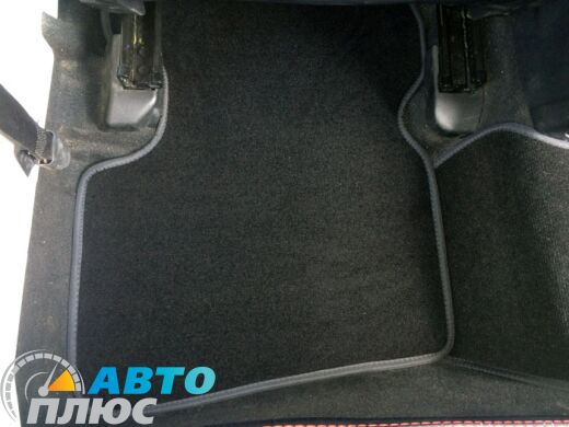 Kia Ceed 2006- реальное фото текстильных ковриков как лежат в машине купить черные бизнес Avtoplus.com.ua
