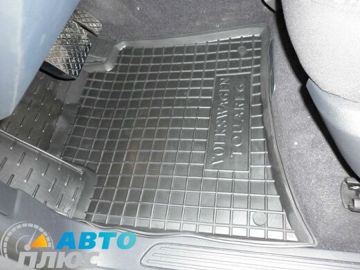 Автомобільні килимки в салон Volkswagen Touareg 2010- (Avto-Gumm)
