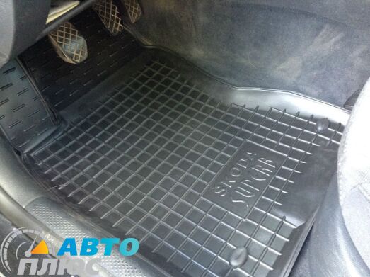 Автомобильные коврики в салон Skoda SuperB 2001-2008 (AVTO-Gumm)