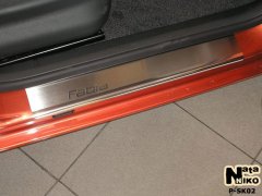 Накладки на пороги Skoda Fabia 2 2007-2014 (Premium)
