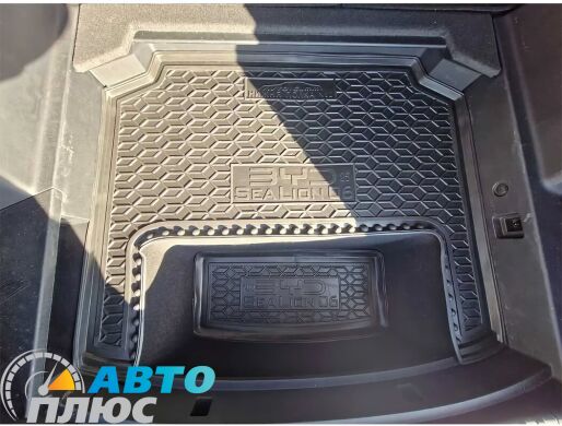 Автомобильный коврик в багажник BYD Sea Lion 06 2025- нижняя полка №2 (AVTO-Gumm)