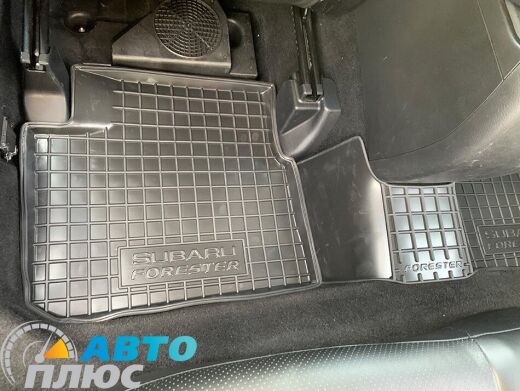 Автомобільні килимки в салон Subaru Forester 3 2008-2013 (Avto-Gumm)