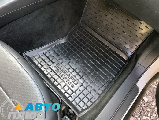 Автомобільні килимки в салон Subaru Forester 3 2008-2013 (Avto-Gumm)