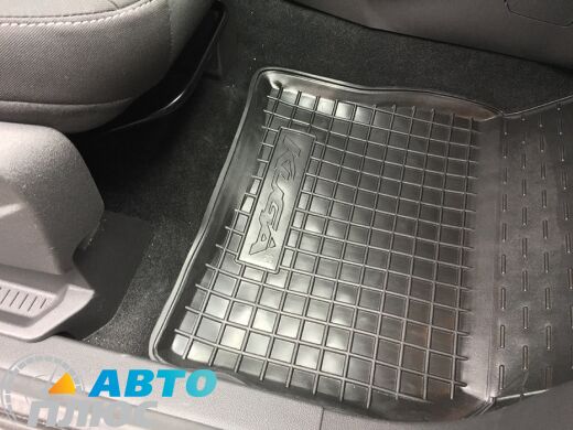 Автомобильные коврики в салон Ford Kuga 2013- (Avto-Gumm)