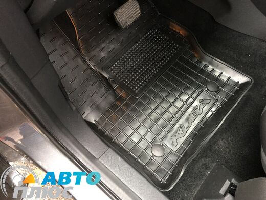 Автомобильные коврики в салон Ford Kuga 2013- (Avto-Gumm)