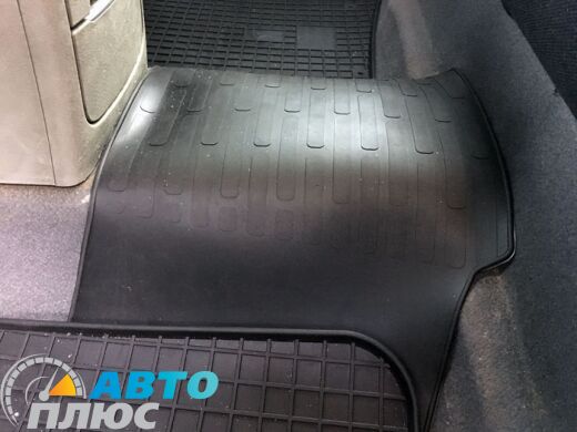 Резиновые коврики в салон Kia Cerato 2004- (Stingray)