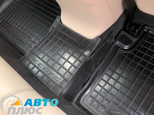 Автомобильные коврики в салон Honda Accord 2016-2017 (Avto-Gumm)