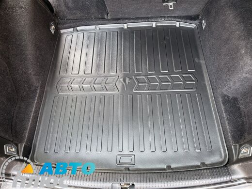 Коврик в багажник для Volkswagen Golf 4 1998- Universal (Stingray)