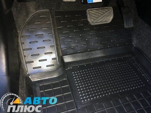 Передние коврики в автомобиль Suzuki Vitara 2014- (Avto-Gumm)