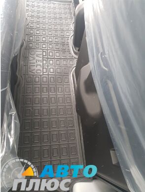Автомобильные коврики в салон Iveco Daily C15 2016- 2-й ряд (AVTO-Gumm)