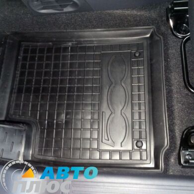 Автомобильные коврики в салон Fiat 500 2007- (Avto-Gumm)