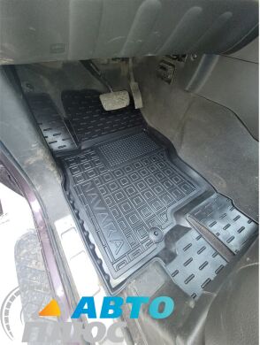 Автомобильные коврики в салон Nissan Navara Double Cab 2010- (AVTO-Gumm)