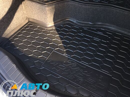 Автомобильный коврик в багажник Ford Mondeo 5/Fusion 2015- hybrid (Avto-Gumm)