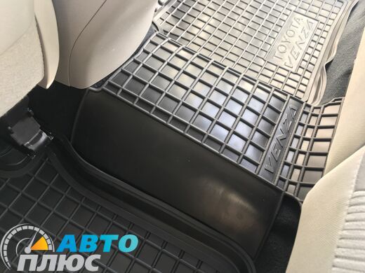 Автомобільні килимки в салон Toyota Venza 2008- (Avto-Gumm)