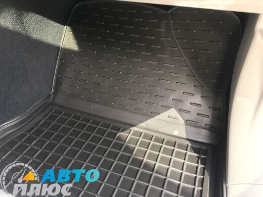 Автомобільні килимки в салон Toyota Venza 2008- (Avto-Gumm)