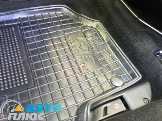 Передние коврики в автомобиль Peugeot 301 2013- (Avto-Gumm)