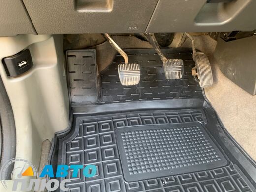 Водительский коврик в салон Nissan X-Trail (T30) 2001-2007 (Avto-Gumm)