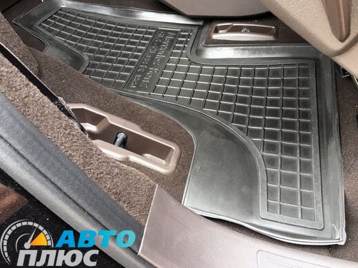 Автомобильные коврики в салон Mercedes GL (X166) 12-/GLS 14- (7 мест) (Avto-Gumm)