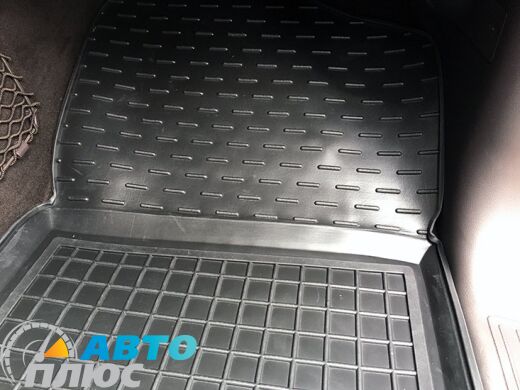 Автомобильные коврики в салон Mercedes GL (X166) 12-/GLS 14- (7 мест) (Avto-Gumm)