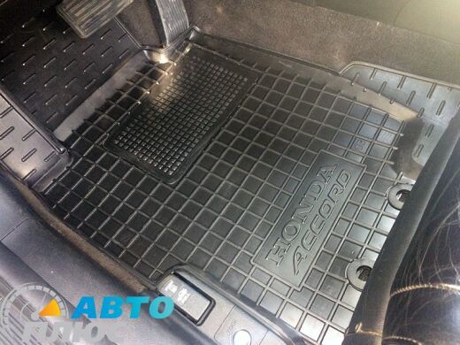 Передние коврики в автомобиль Honda Accord 2003-2007 (Avto-Gumm)